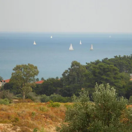 Livadaki Village Hotell 3*