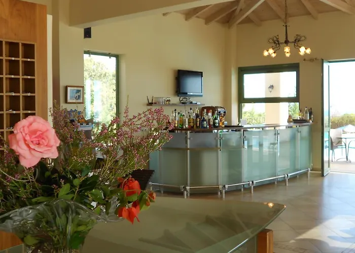 Hotel Livadaki Village
