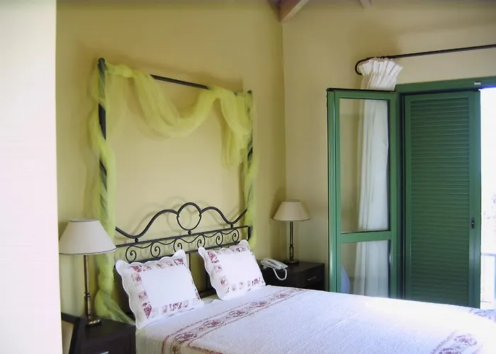 Livadaki Village Otel 3*