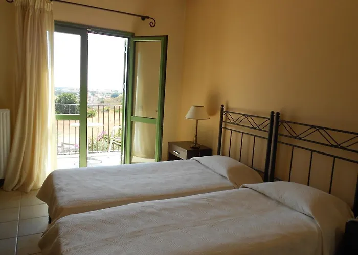 Livadaki Village Otel